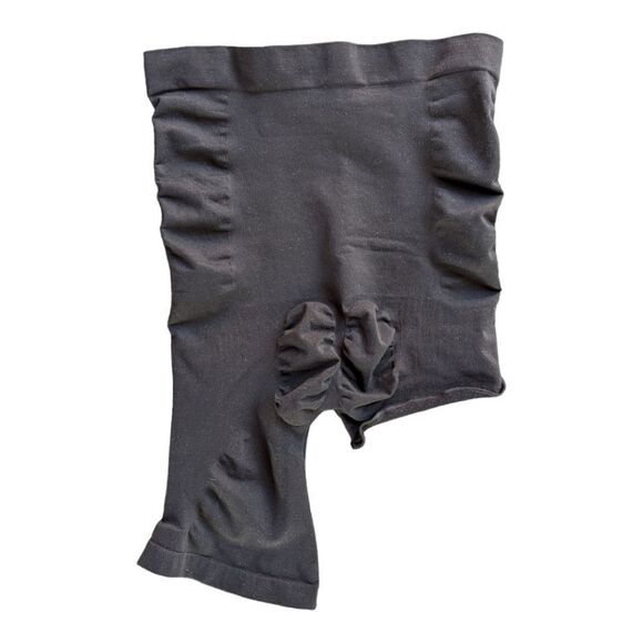 SKIMS Solution NWOT Short #2 Shapewear Right Leg Exposed Onyx Sz 4X - 5X - Picture 8 of 9